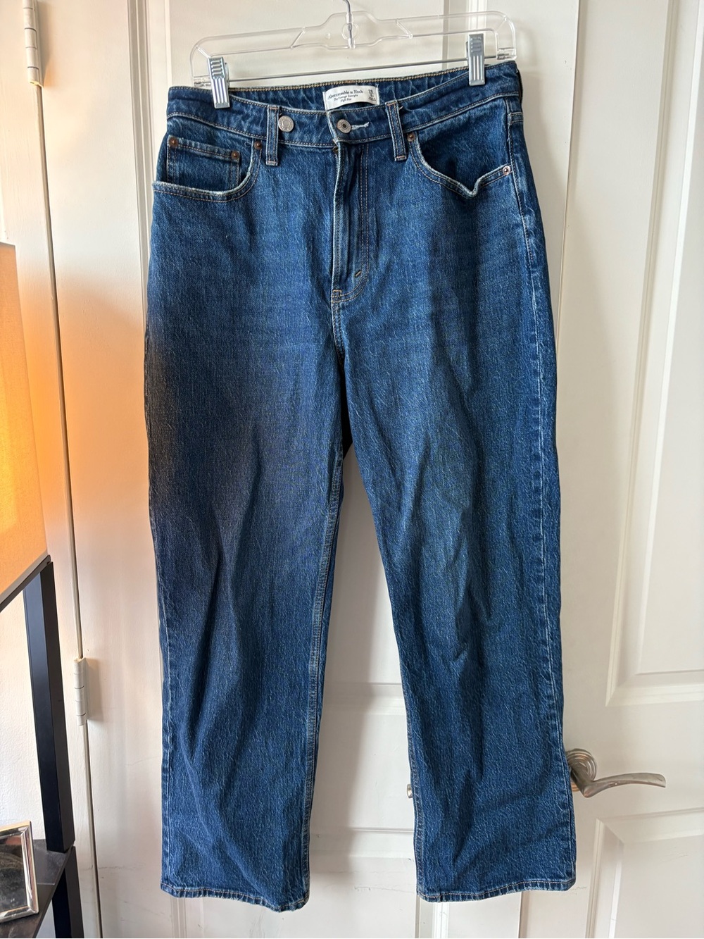 Abercrombie & Fitch Dark Blue Straight-Leg Women’s Jeans